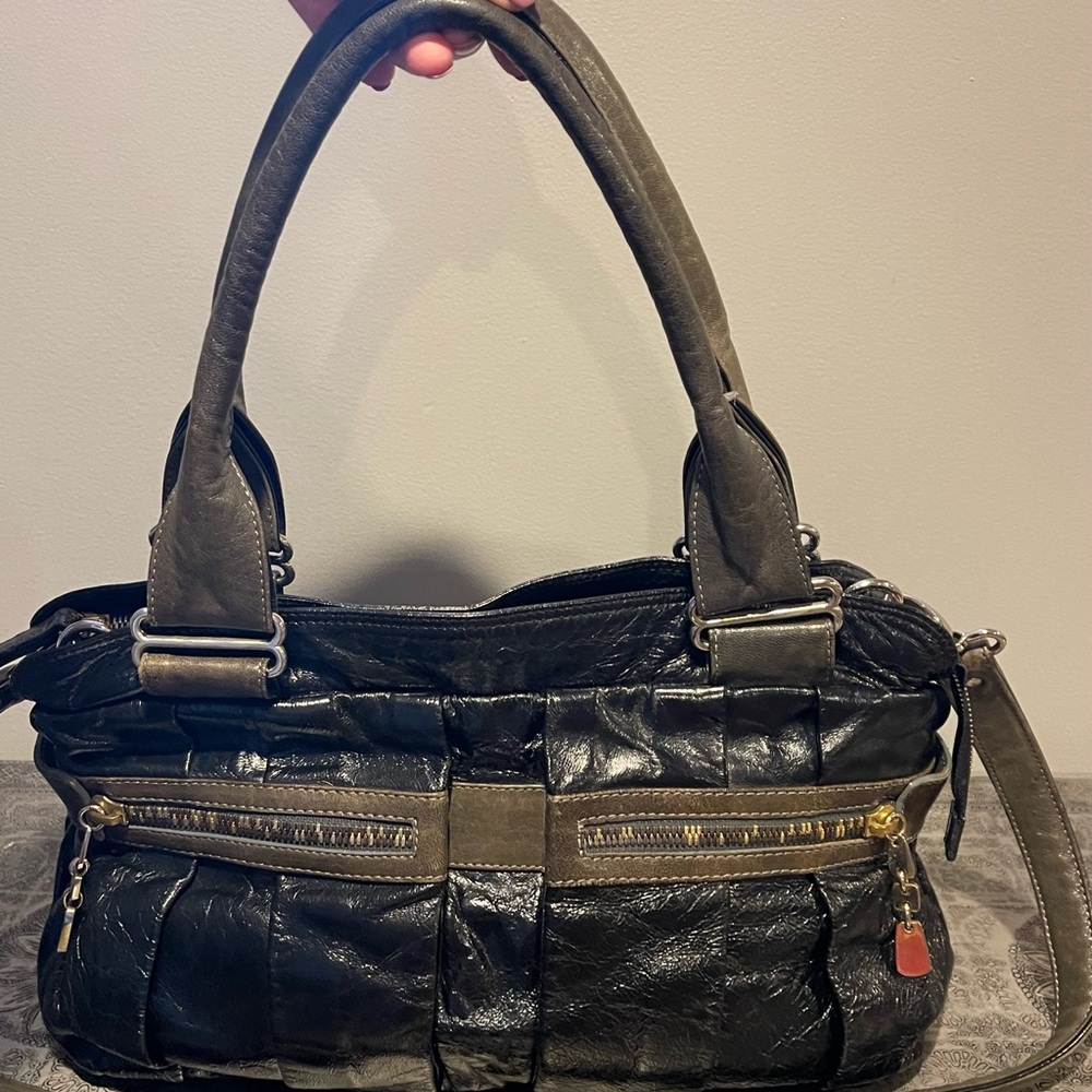 Softest leather,gorgeous See By Chloe two way bag - Picture 3 of 17